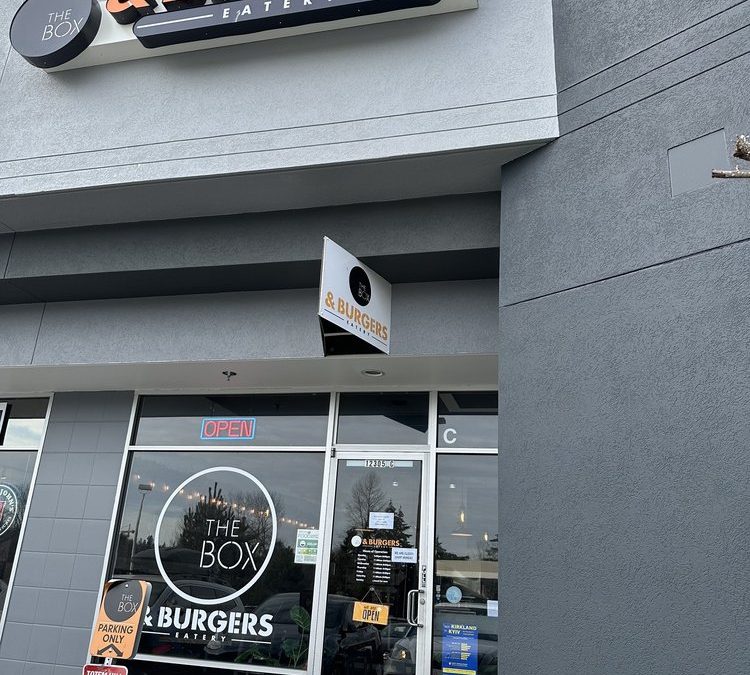 The Box & Burgers Eatery: A Fusion Delight