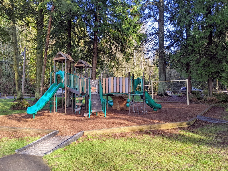 From Trails to Tales: A Kirkland Resident’s Adventure Through Local Parks